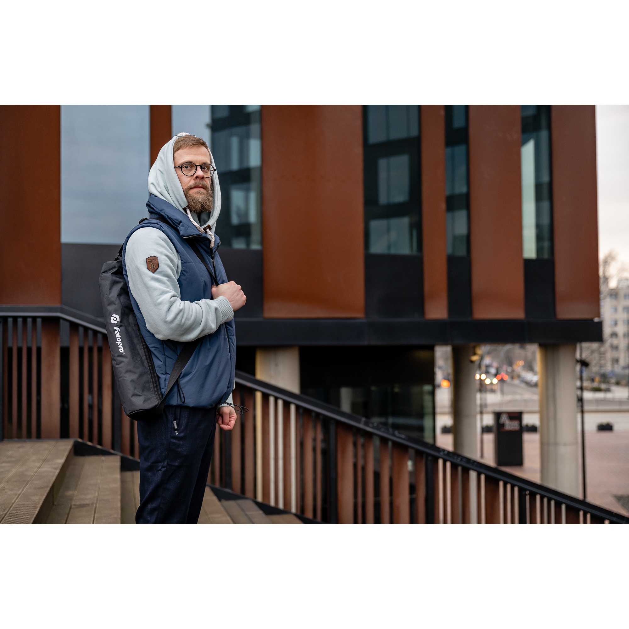 Statyw Fotopro X-go Predator z głowicą kulową FPH-62Q - pomarańczowy_21_HD